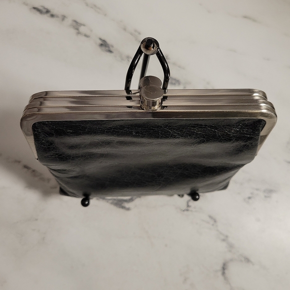 HOBO Mini Lauren Vintage Distressed Black Leather Wallet - Picture 2 of 9